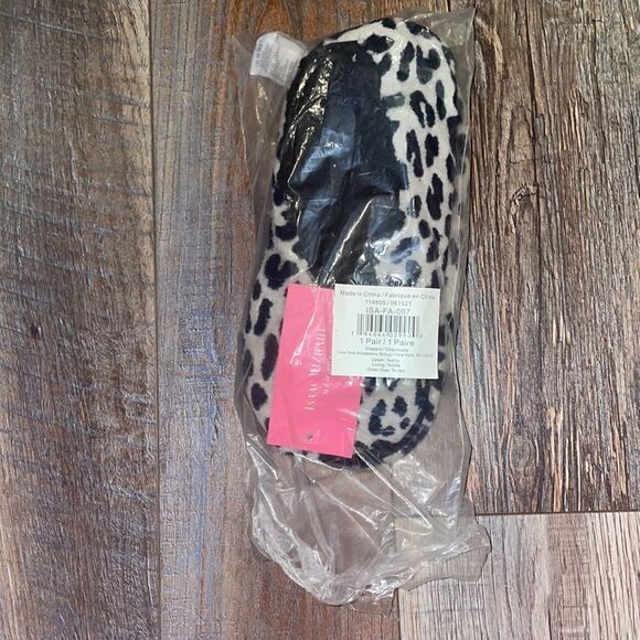 ✨Isaac Mizrahi Leopard Print Soft Sherpa Lined Slippers, NWT - Picture 4 of 4